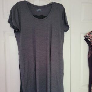 Columbia Sportwear Dress Women's Size Large Activewear Short Sleeve Pockets